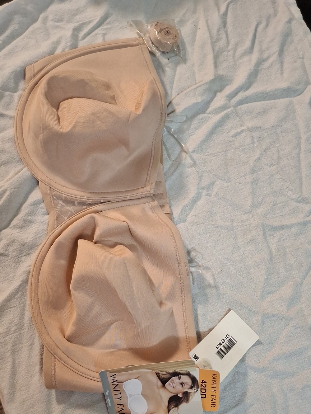 Vanity Fair Strapless Bandeau Bra in Nude/Beige